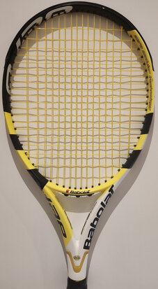 USED Babolat Aeropro Drive Yellow/Black 300 g L3 (1)