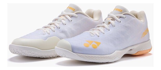 Yonex SHB Aerus Z2 Woman White/Orange (SHBAZ2LEX White/Orange)